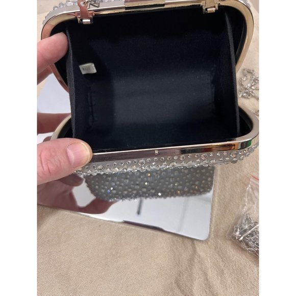 Silver Rhinestone Lux Metal Clutch Purse Excellent Condition!!! - Picture 2 of 6